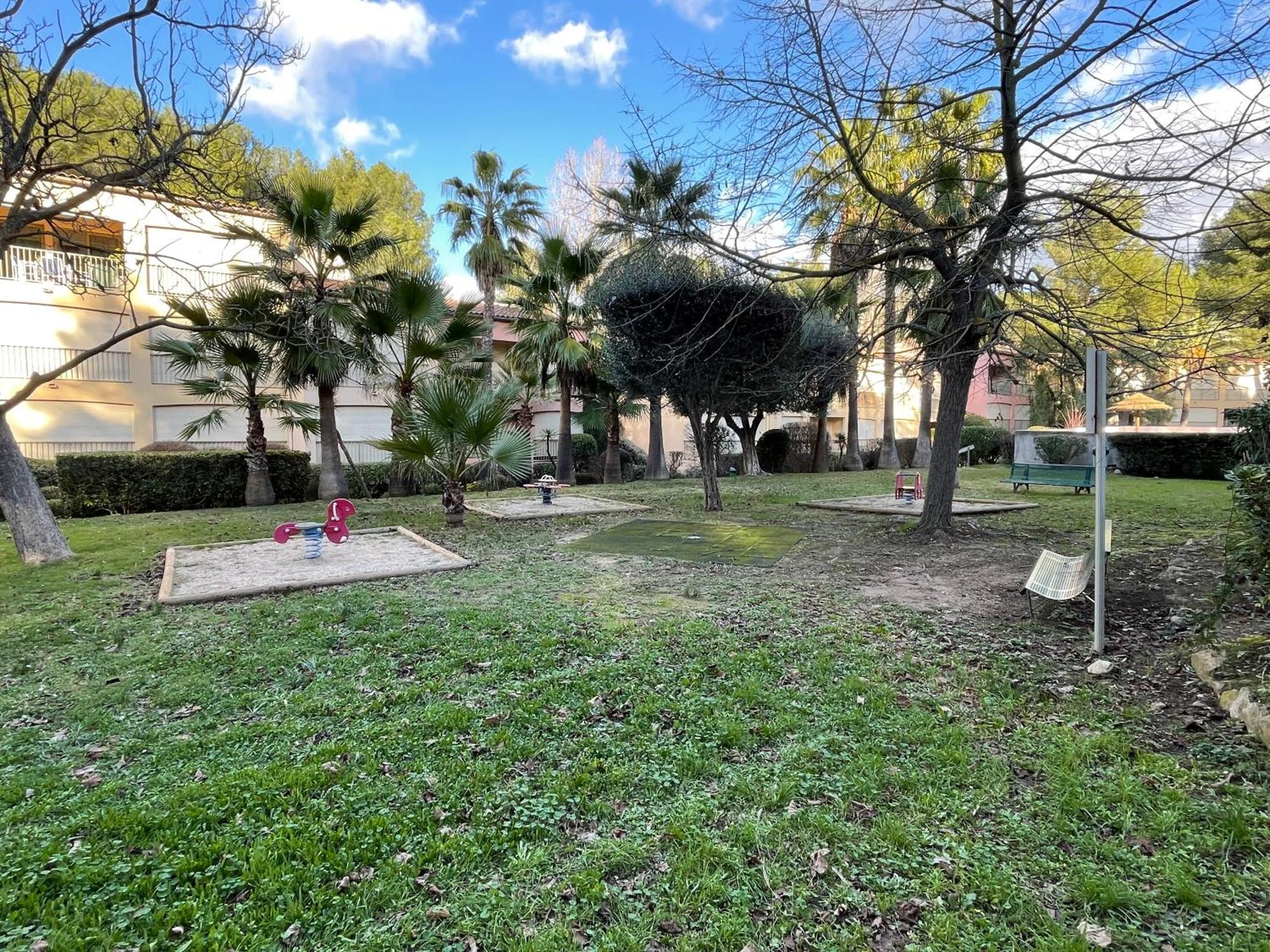 Studio Climatise Piscine Et Proche Plage Sanary-sur-Mer Eksteriør billede