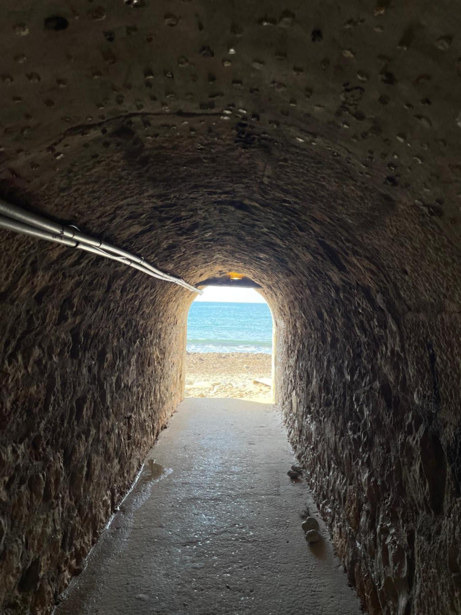Studio Climatise Piscine Et Proche Plage Sanary-sur-Mer Eksteriør billede